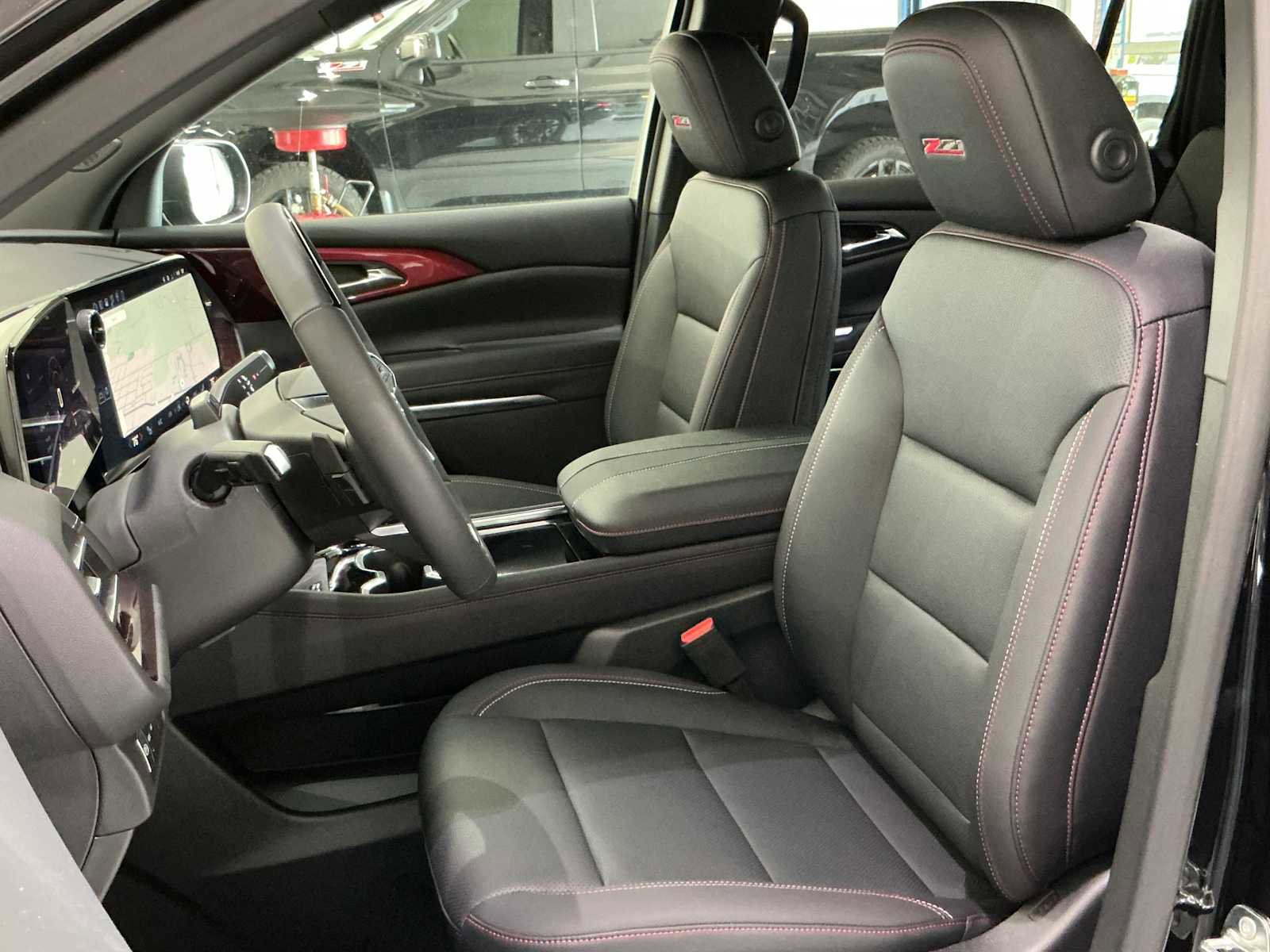 New 2026 Chevrolet Traverse Z71 w/ Enhanced Driving Package image 21