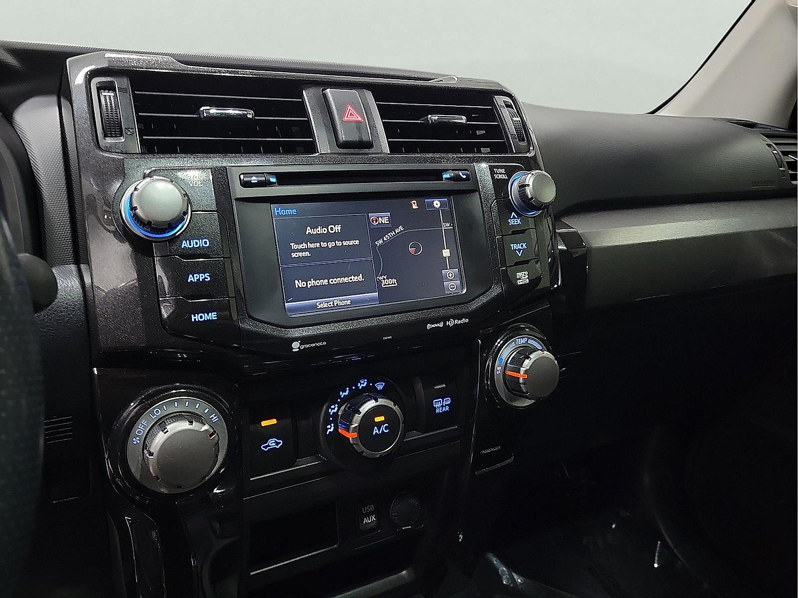 Used 2017 Toyota 4Runner TRD Off-Road AWD/4WD image 18