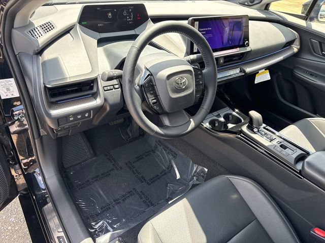 Used 2026 Toyota Prius Limited w/ Limited Premium Package FWD image 25
