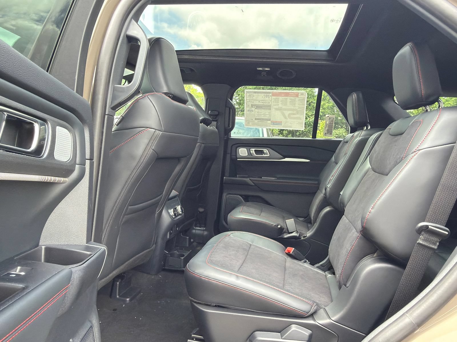 New 2026 Ford Explorer ST AWD/4WD image 20
