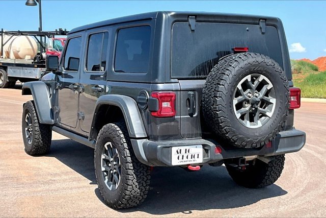 Used 2024 Jeep Wrangler Unlimited Rubicon image 4