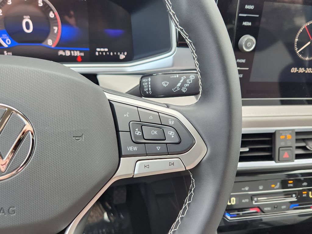 New 2026 Volkswagen Taos SE AWD/4WD image 17
