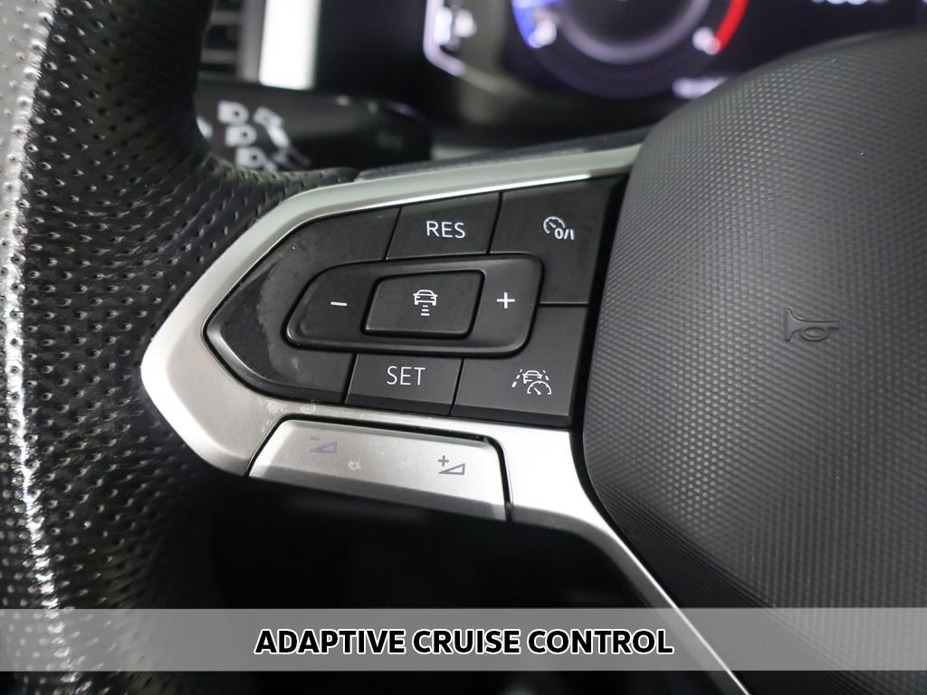 Used 2022 Volkswagen Atlas SEL Premium AWD/4WD image 4
