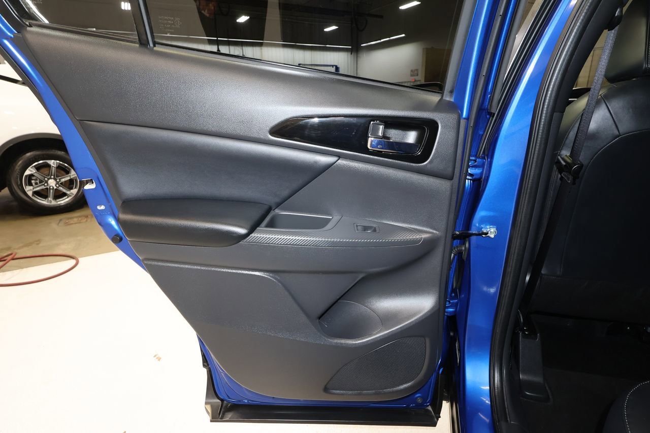 Used 2025 Mitsubishi Eclipse Cross Black Edition image 21