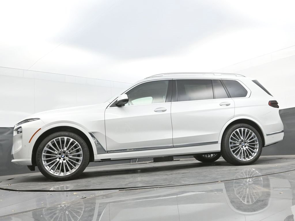 New 2026 BMW X7 xDrive40i image 40