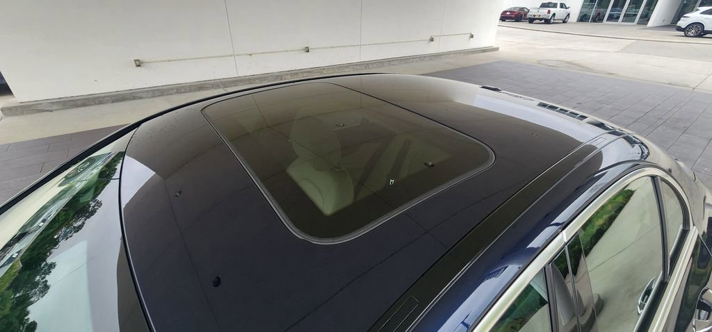 Used 2021 Mercedes-Benz C 300 Sedan image 13