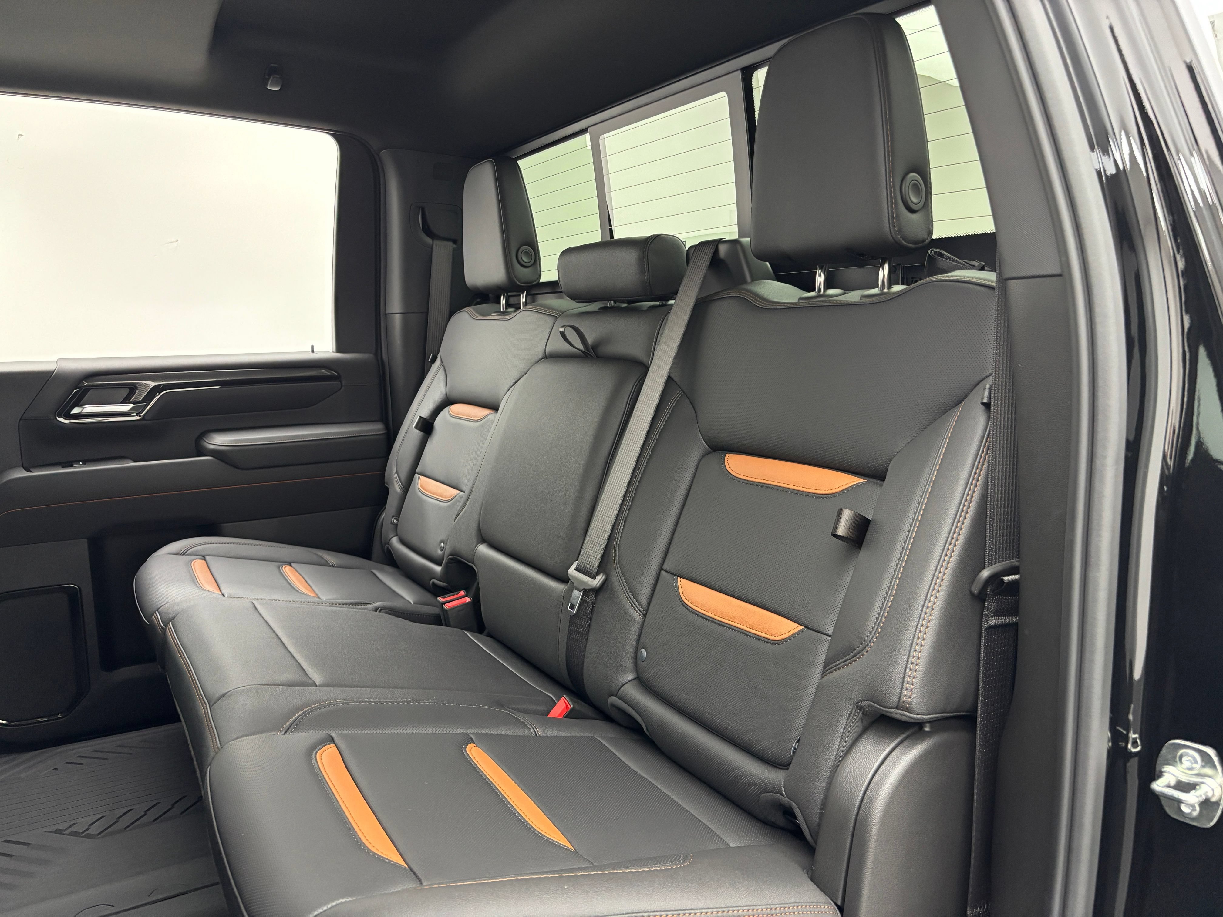 New 2026 GMC Sierra 2500 AT4 w/ AT4 Premium Plus Package AWD/4WD image 46