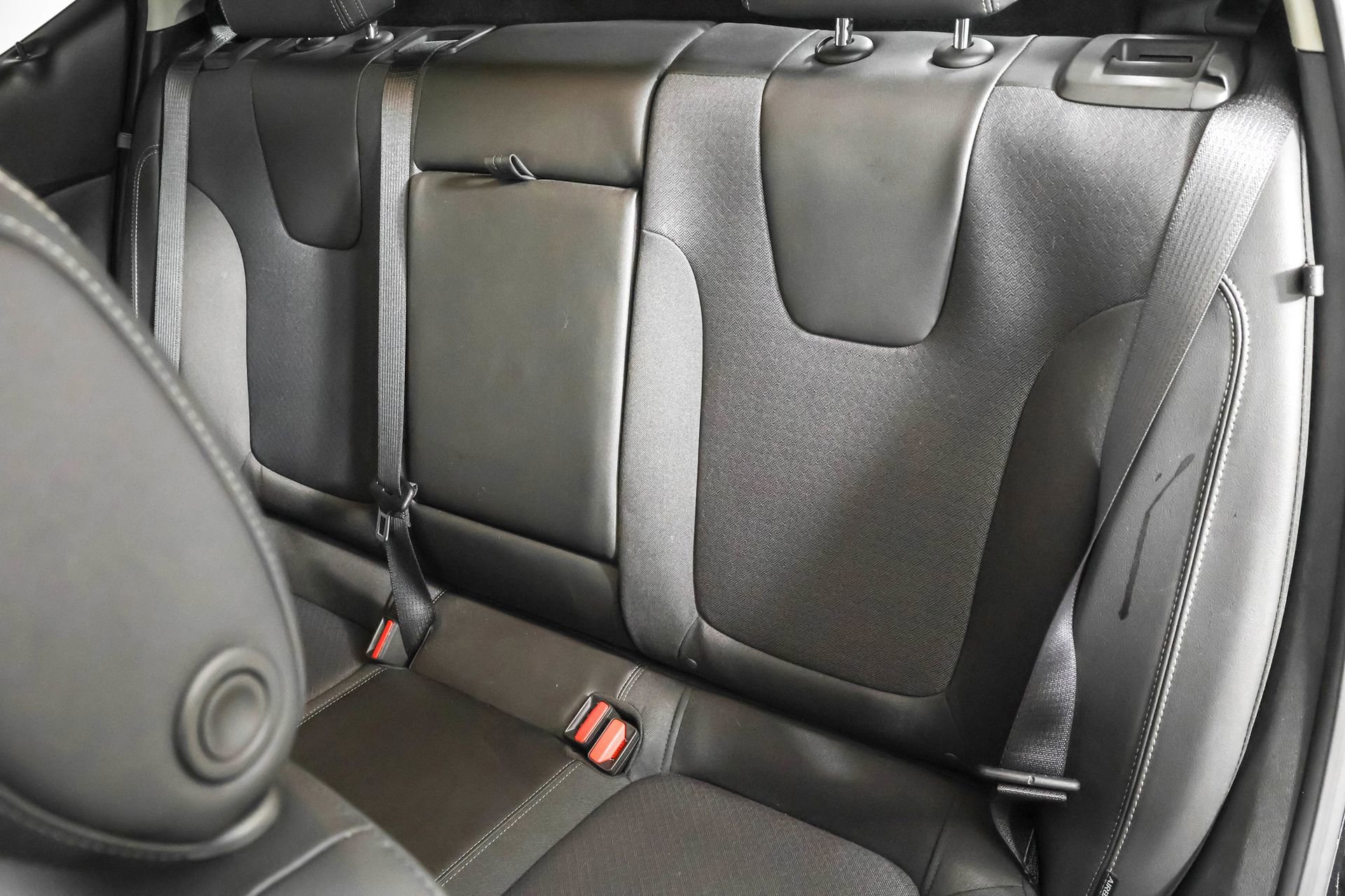 Used 2023 Buick Encore GX Select w/ Safety Package II AWD/4WD image 34