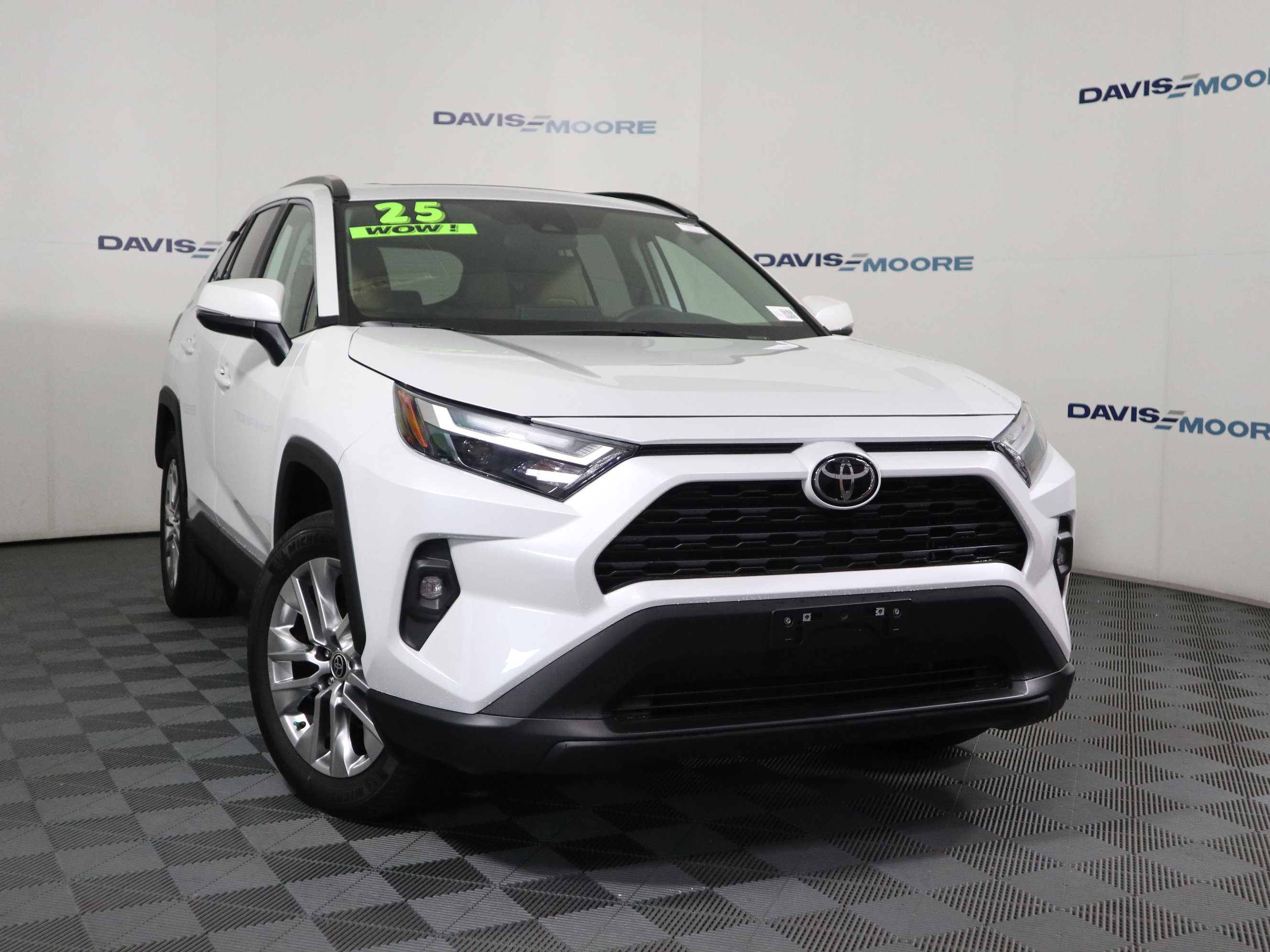 Used 2025 Toyota RAV4 XLE Premium image 2