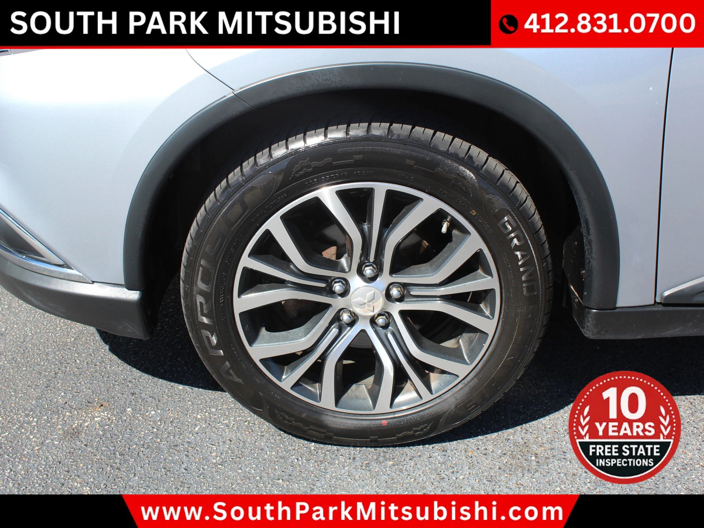 Used 2016 Mitsubishi Outlander SE AWD/4WD image 32