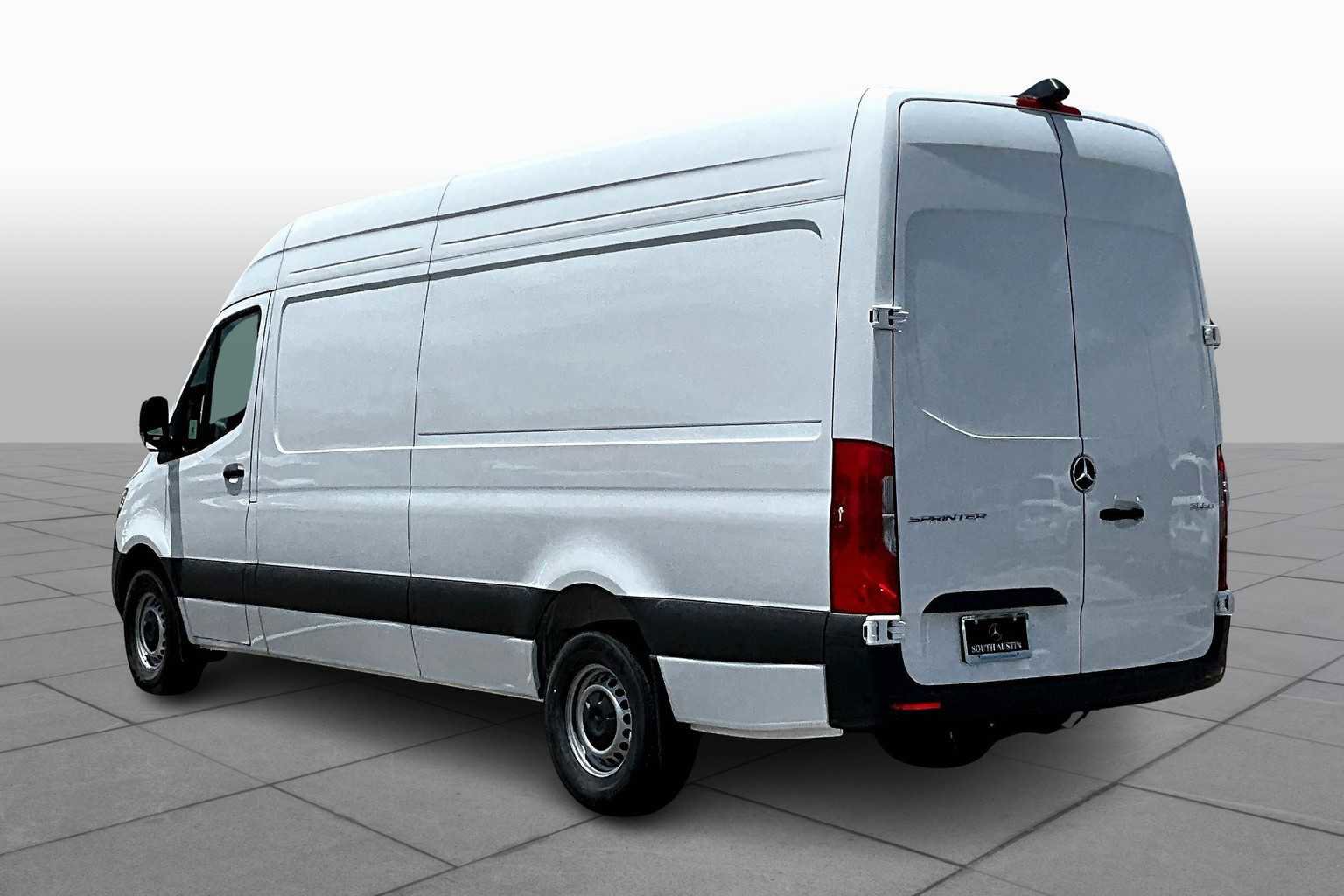 New 2025 Mercedes-Benz Sprinter 2500 image 12