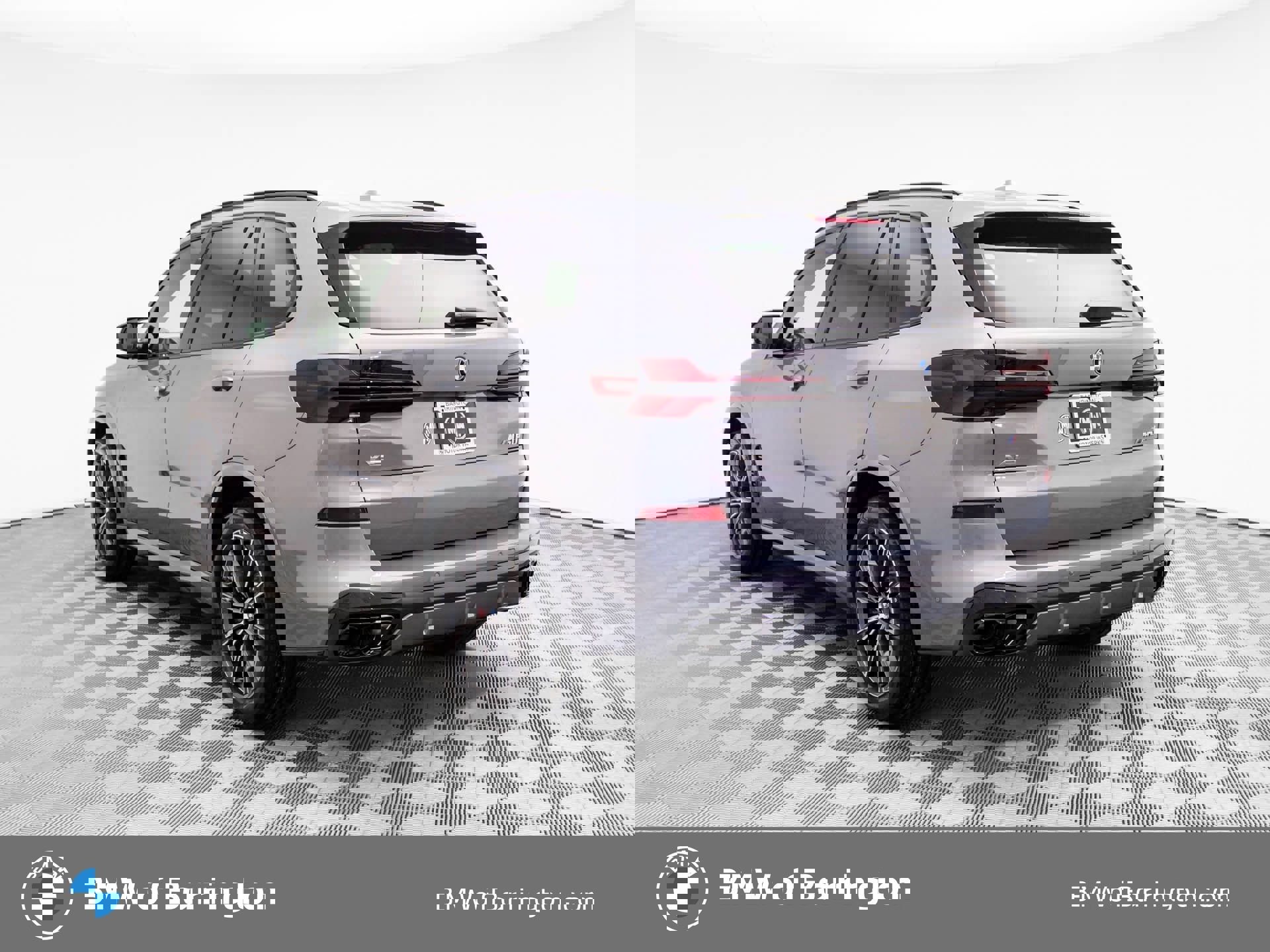 New 2026 BMW X5 M60i w/ Executive Package image 3