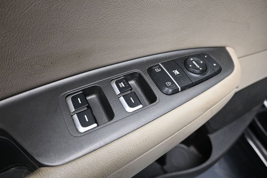 Used 2016 Kia Optima LX FWD image 11