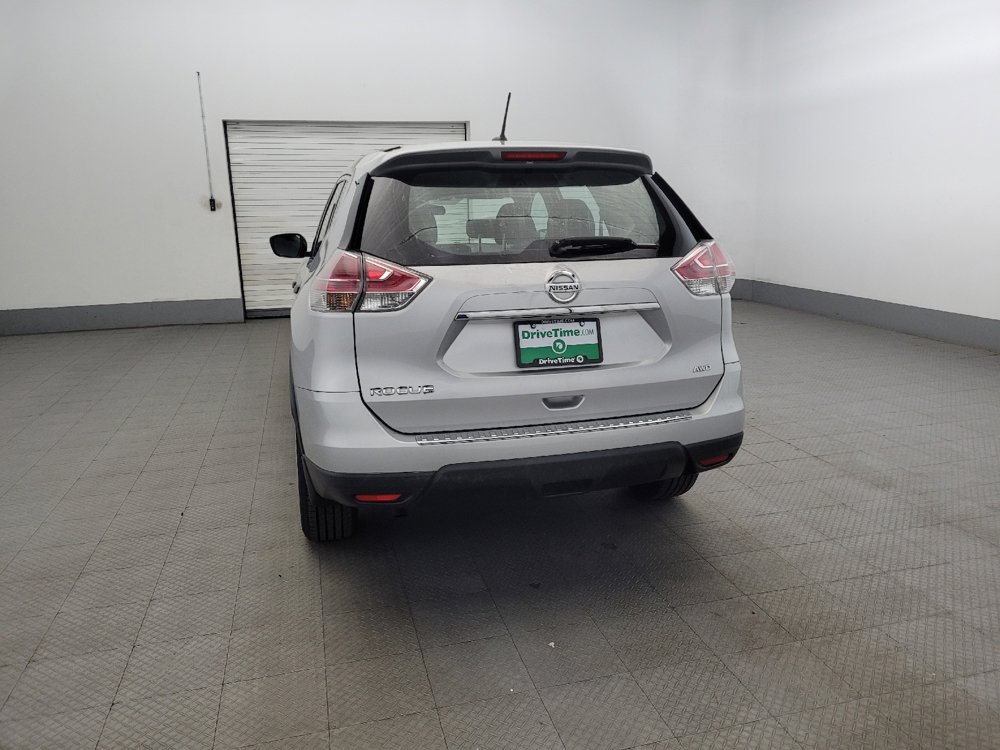 Used 2016 Nissan Rogue S image 6