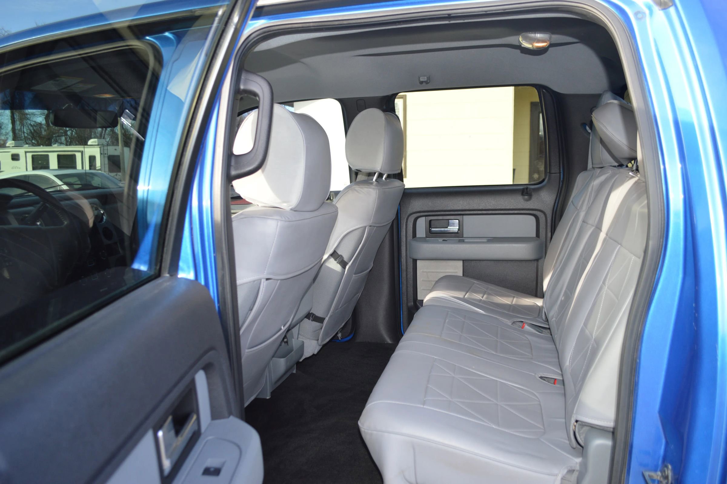 Used 2013 Ford F150 XLT w/ Luxury Equipment Group image 12