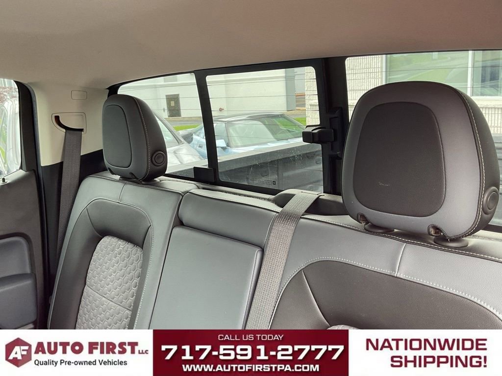 Used 2017 Chevrolet Colorado Z71 AWD/4WD image 12