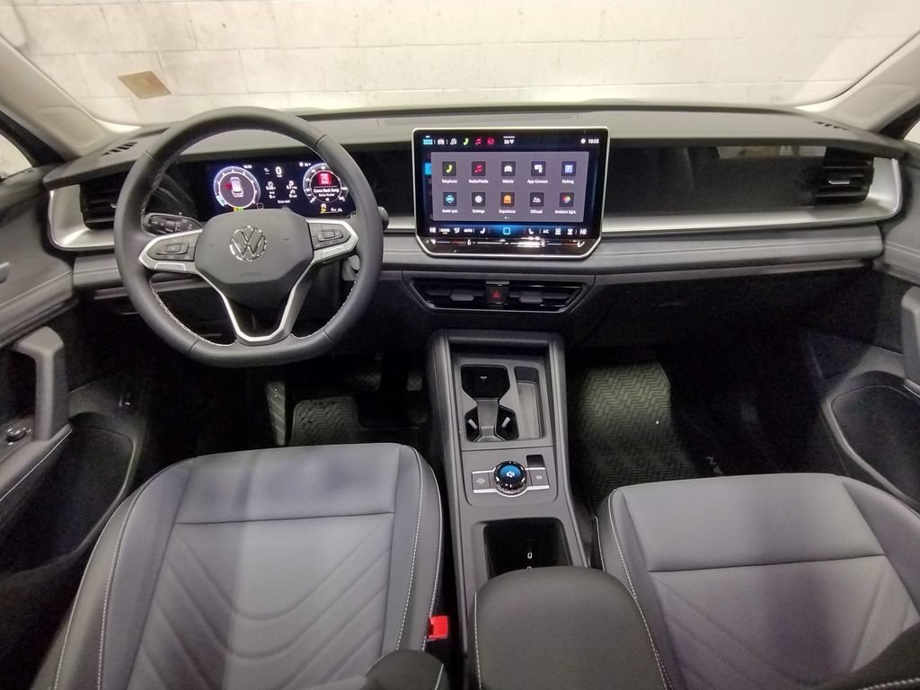 New 2026 Volkswagen Tiguan SE AWD/4WD image 39