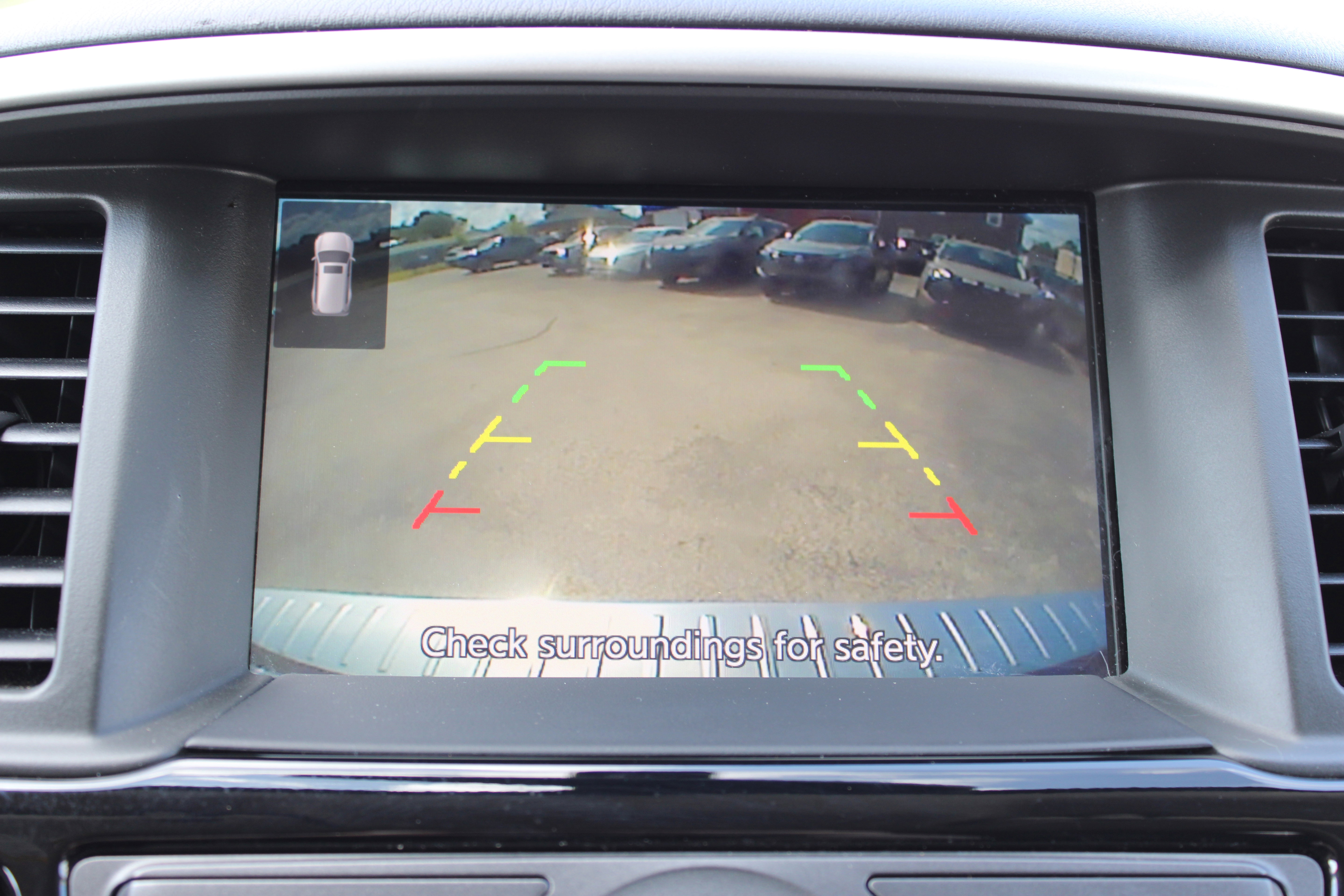 Used 2020 Nissan Pathfinder SV AWD/4WD image 25
