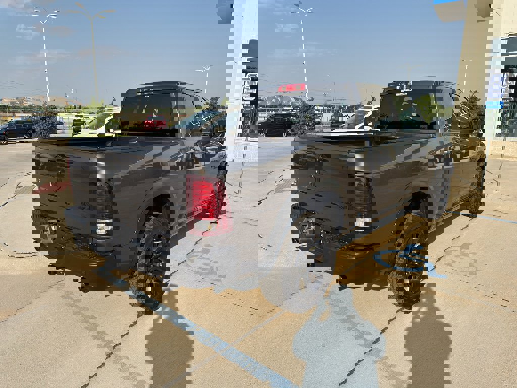 Used 2022 RAM 1500 Classic Warlock w/ Electronics Group image 5