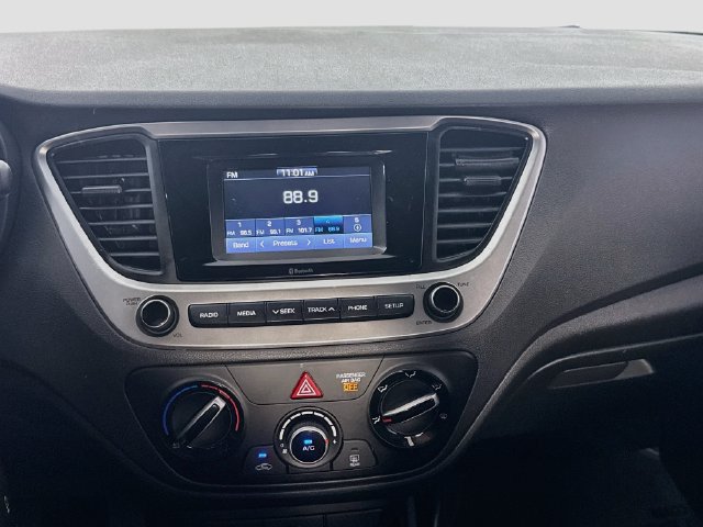 Used 2018 Hyundai Accent SE FWD image 17