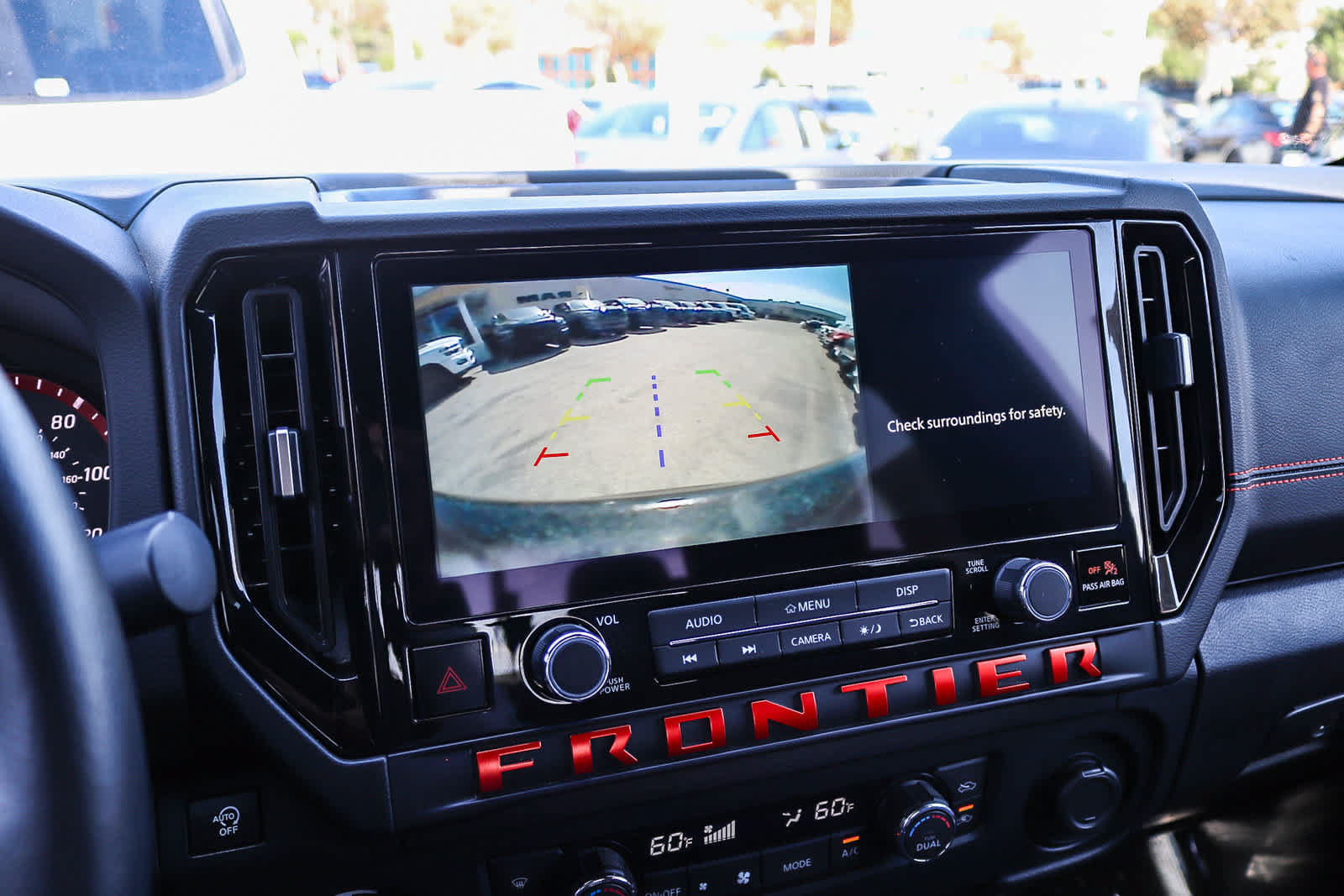 Used 2026 Nissan Frontier PRO-4X AWD/4WD image 24