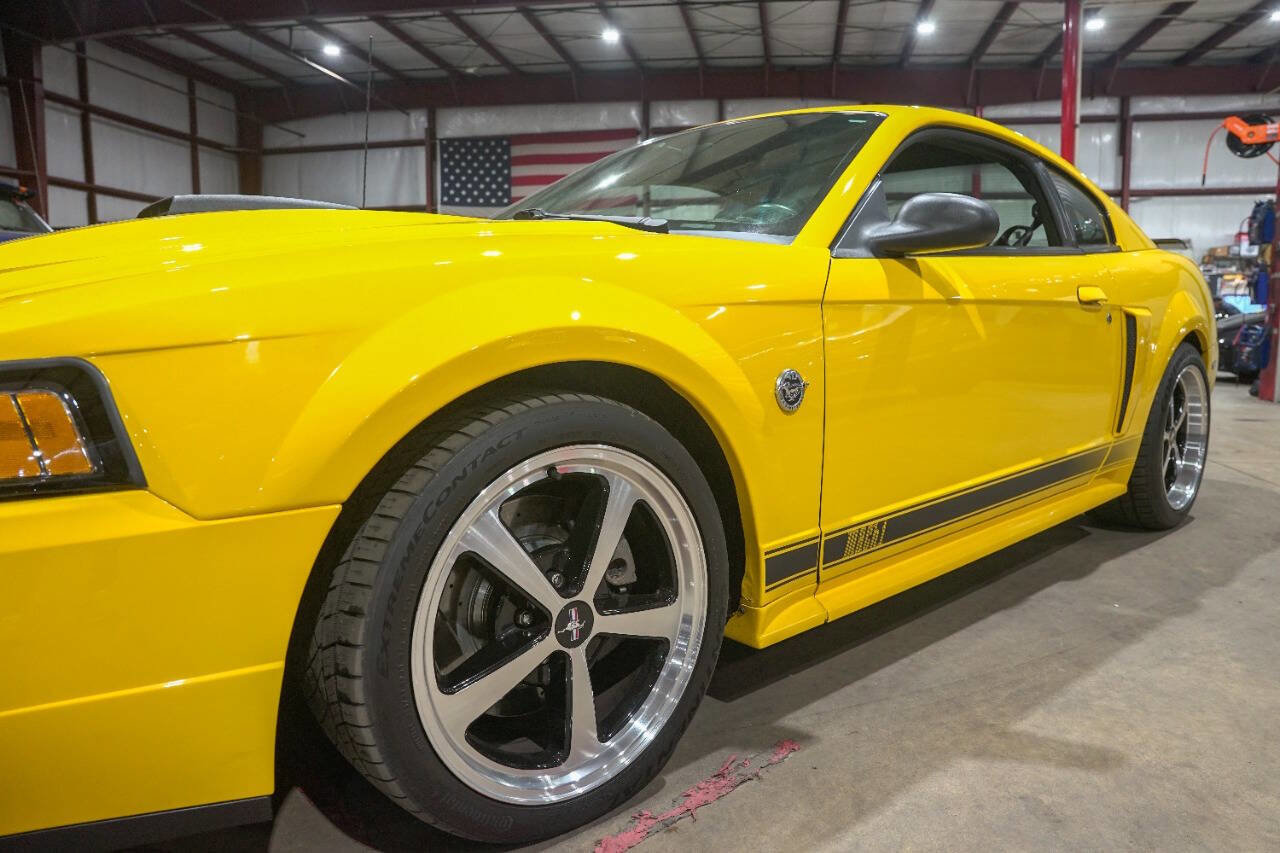 Used 2004 Ford Mustang Mach 1 RWD image 27