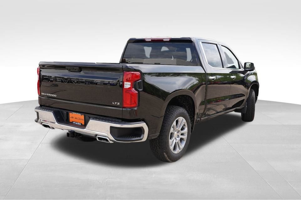 New 2026 Chevrolet Silverado 1500 LTZ w/ Z71 Off-Road Package AWD/4WD image 3