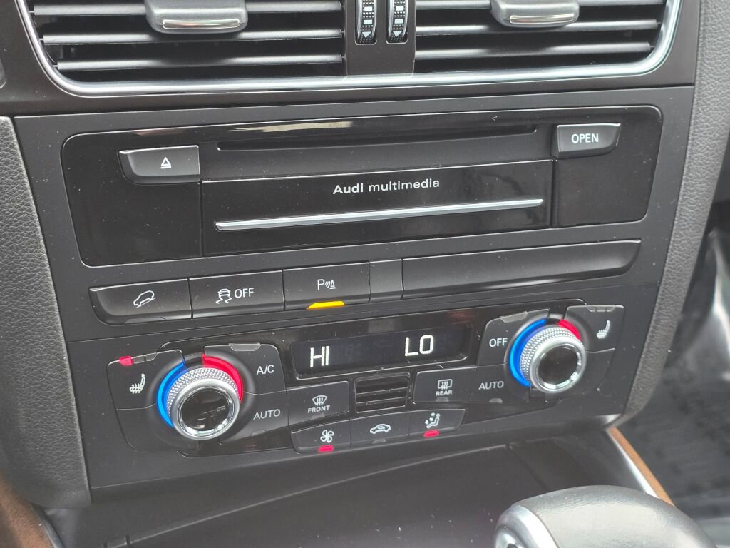 Used 2016 Audi Q5 2.0T Premium Plus w/ Technology Package image 24