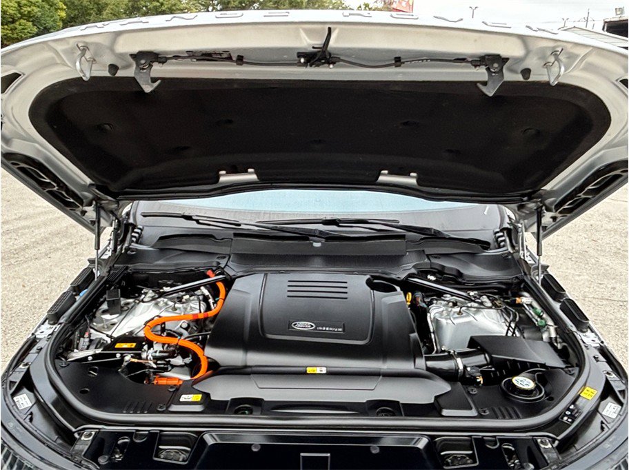 Used 2020 Land Rover Range Rover Sport HSE image 56