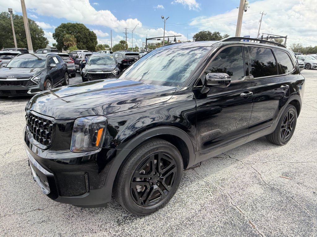 Certified 2025 Kia Telluride SX X-Line AWD/4WD image 9