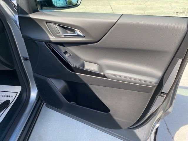 New 2026 Chevrolet Equinox LT w/ Safety and Technology Package image 23