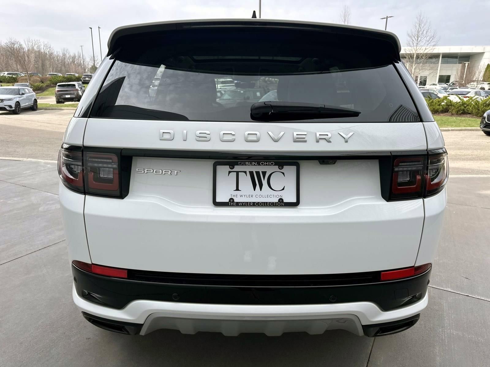 Used 2025 Land Rover Discovery Sport S AWD/4WD image 6