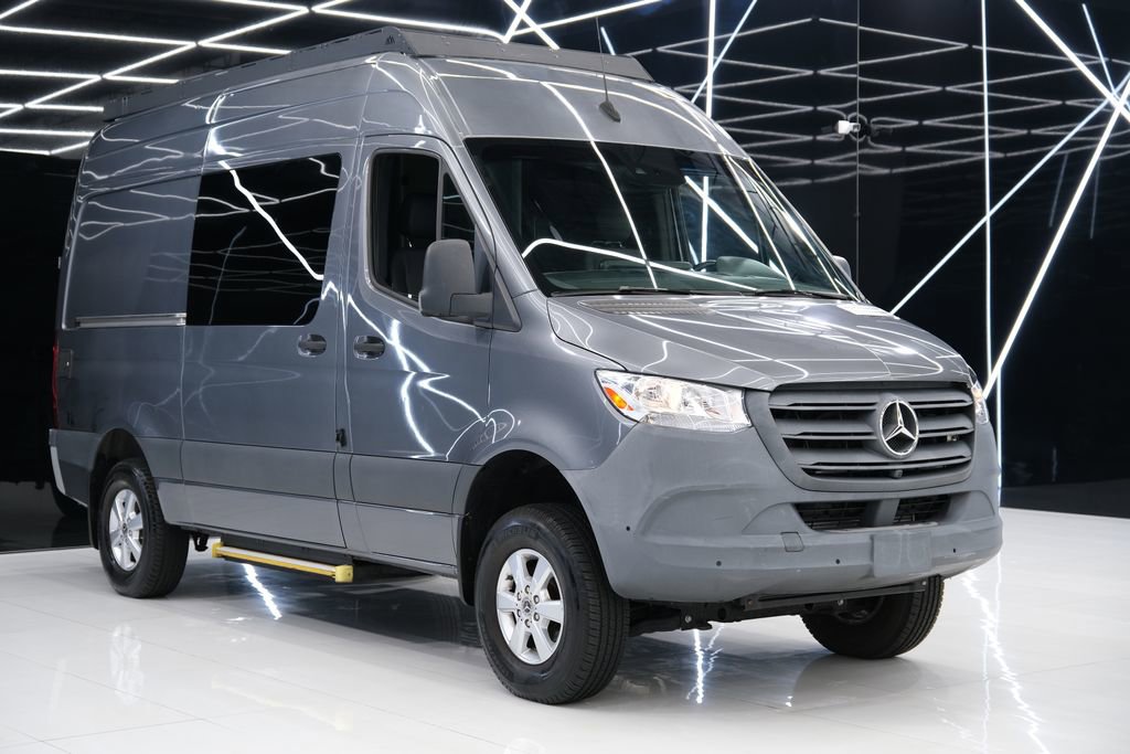 Used 2021 Mercedes-Benz Sprinter 2500 image 1