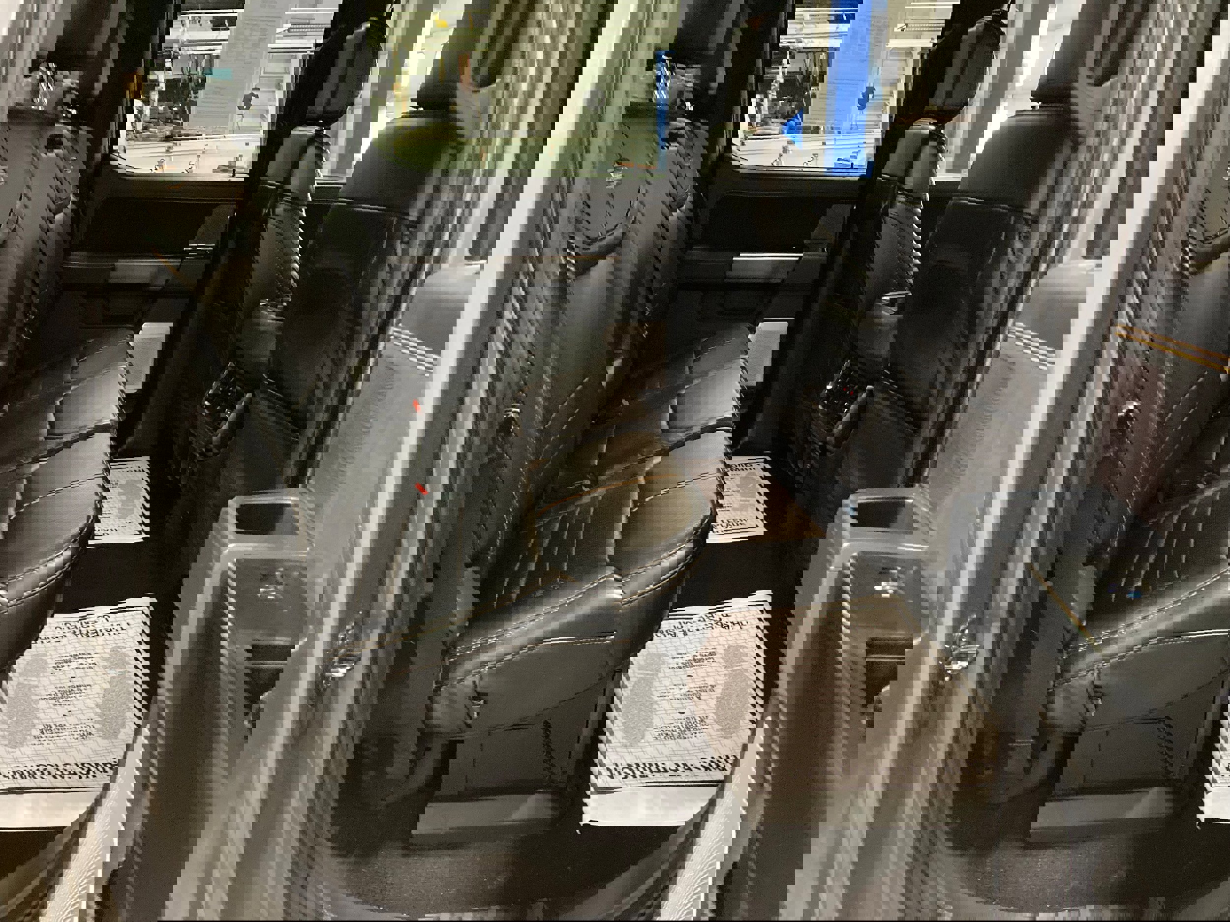 Used 2023 Ford F350 Platinum AWD/4WD image 9