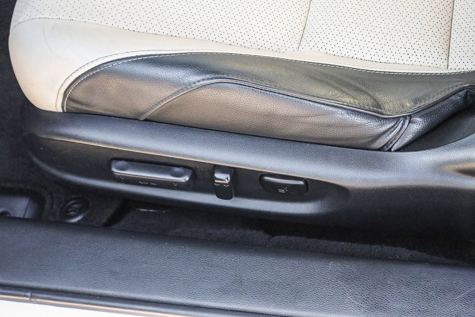 Used 2016 Honda Accord EX-L image 27