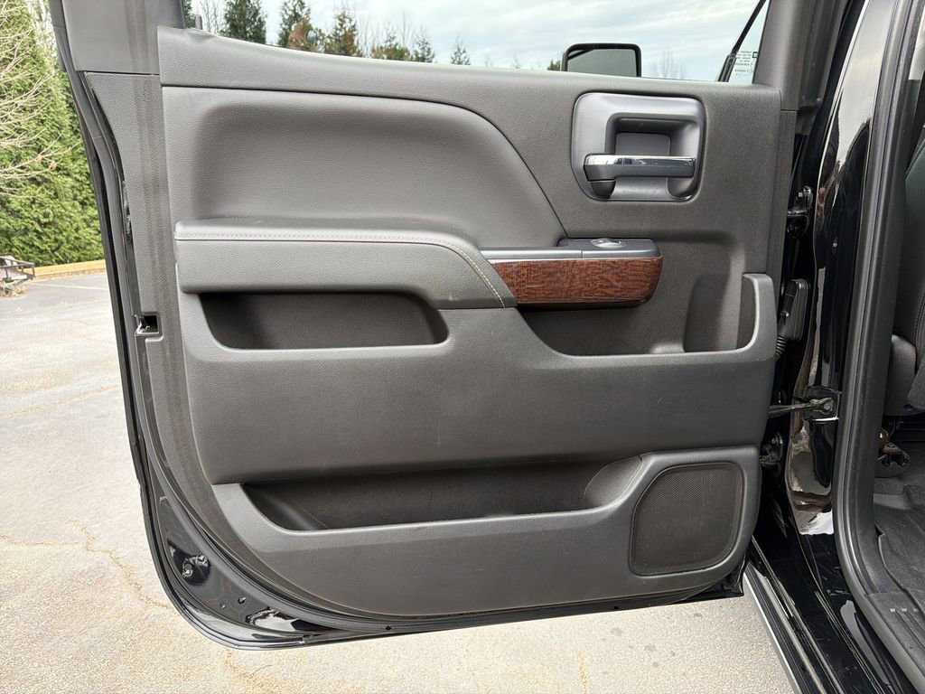 Used 2019 GMC Sierra 2500 SLT w/ Duramax Plus Package image 19