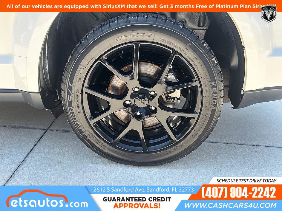 Used 2016 Dodge Journey SXT w/ Blacktop Package FWD image 23