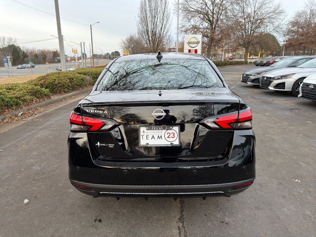 New 2025 Nissan Versa SV w/ Trunk Package image 6