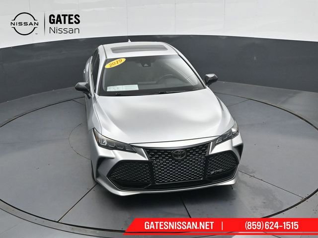 Used 2019 Toyota Avalon XSE FWD image 48
