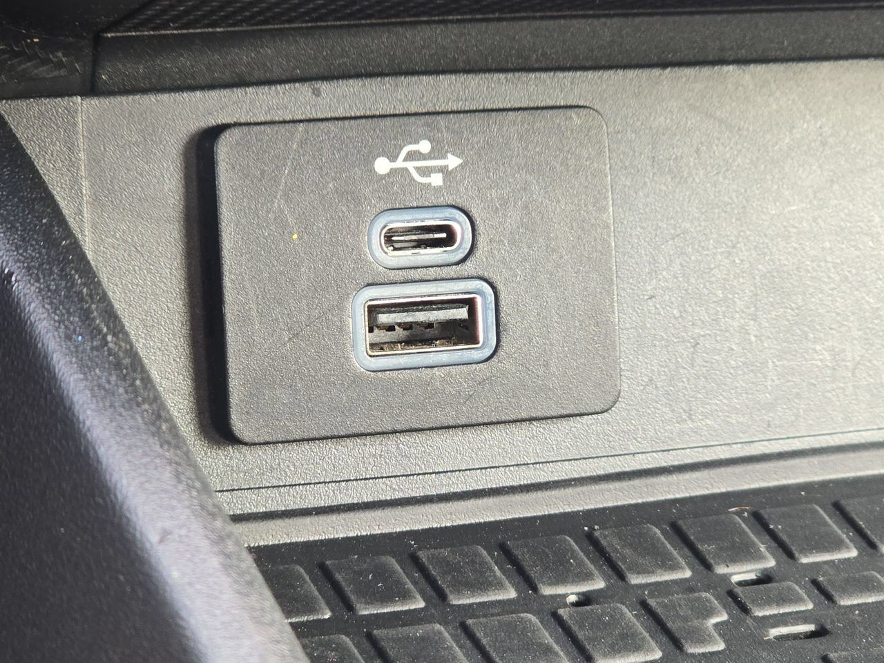 Used 2024 Ford Mustang Premium RWD image 38