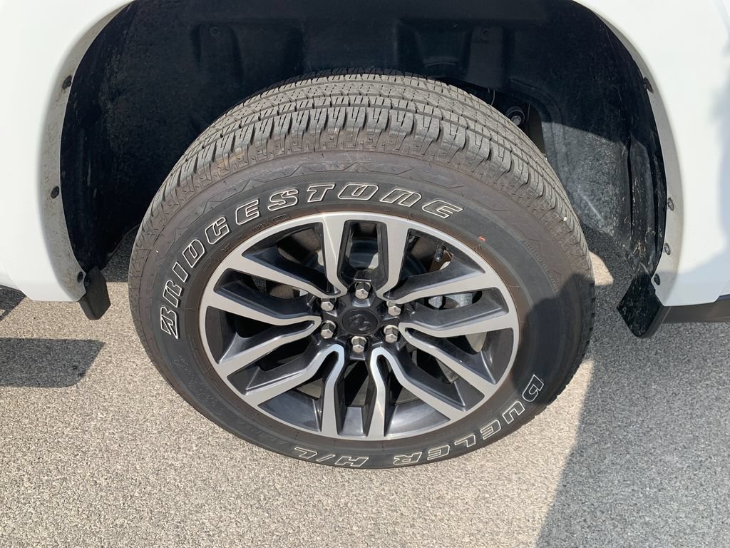 Used 2026 RAM 1500 Limited AWD/4WD image 4