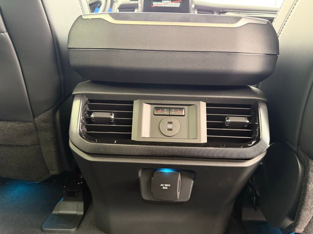 New 2025 Ford F150 Lightning Platinum image 25