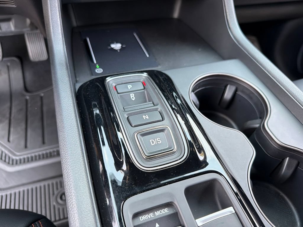 Certified 2025 Honda Pilot TrailSport image 14
