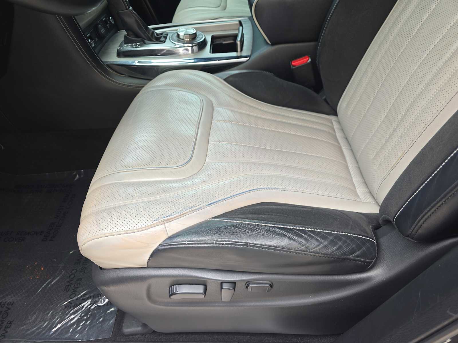 Used 2019 INFINITI QX80 Limited w/ All-Season Package AWD/4WD image 17