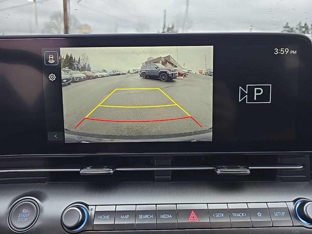 Certified 2024 Hyundai Kona SE image 12