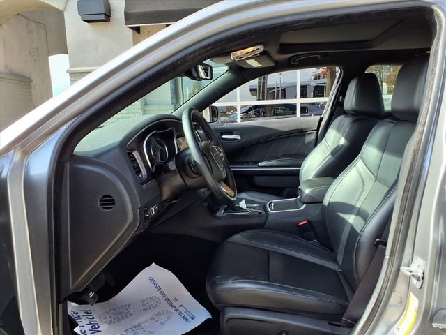 Used 2016 Dodge Charger SXT w/ AWD Plus Group image 16