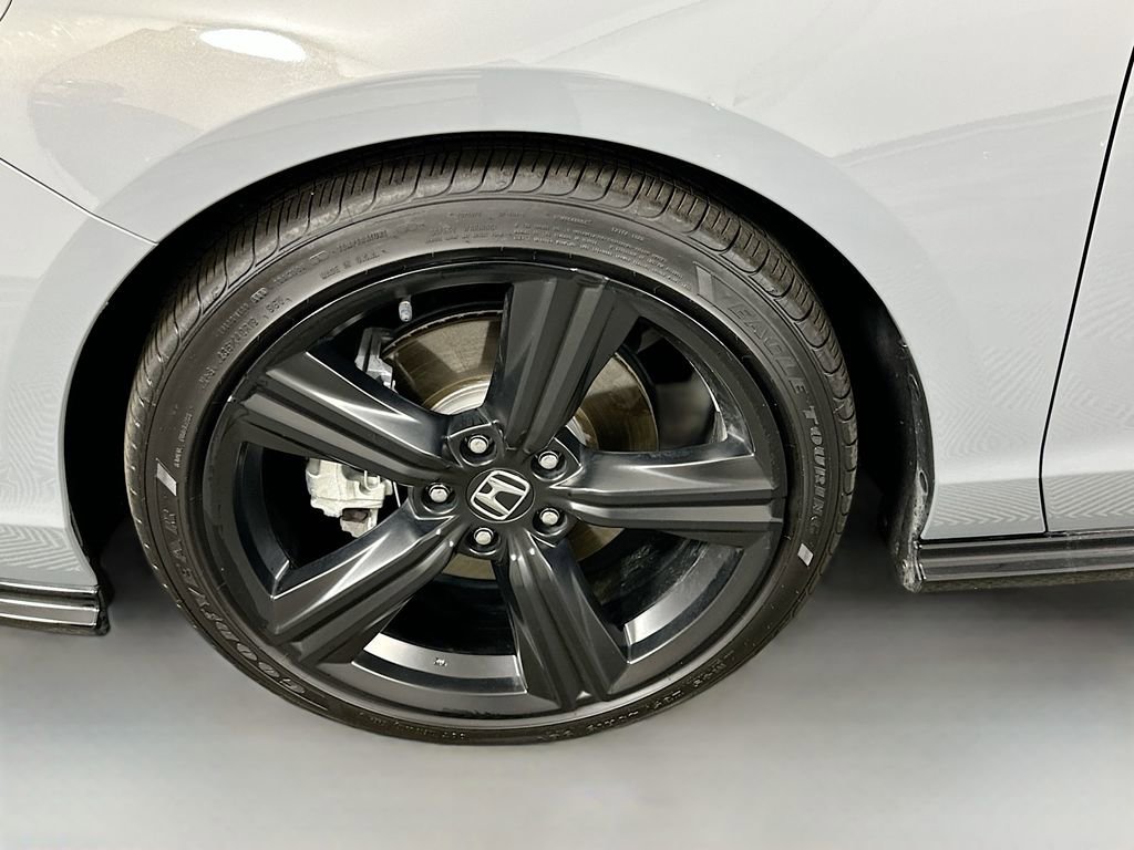 Used 2024 Honda Accord Sport image 30