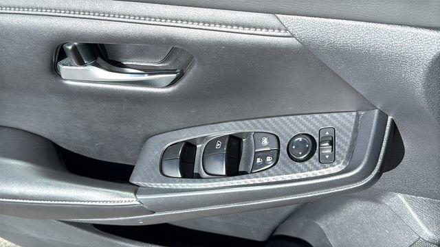 Certified 2023 Nissan Sentra SV image 22