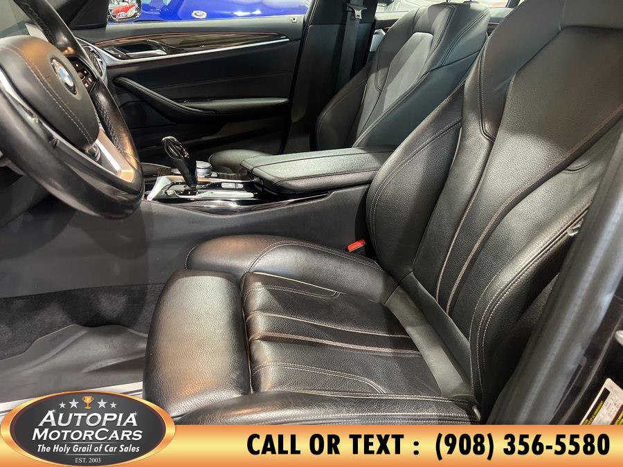 Used 2020 BMW 530i xDrive w/ Premium Package AWD/4WD image 9
