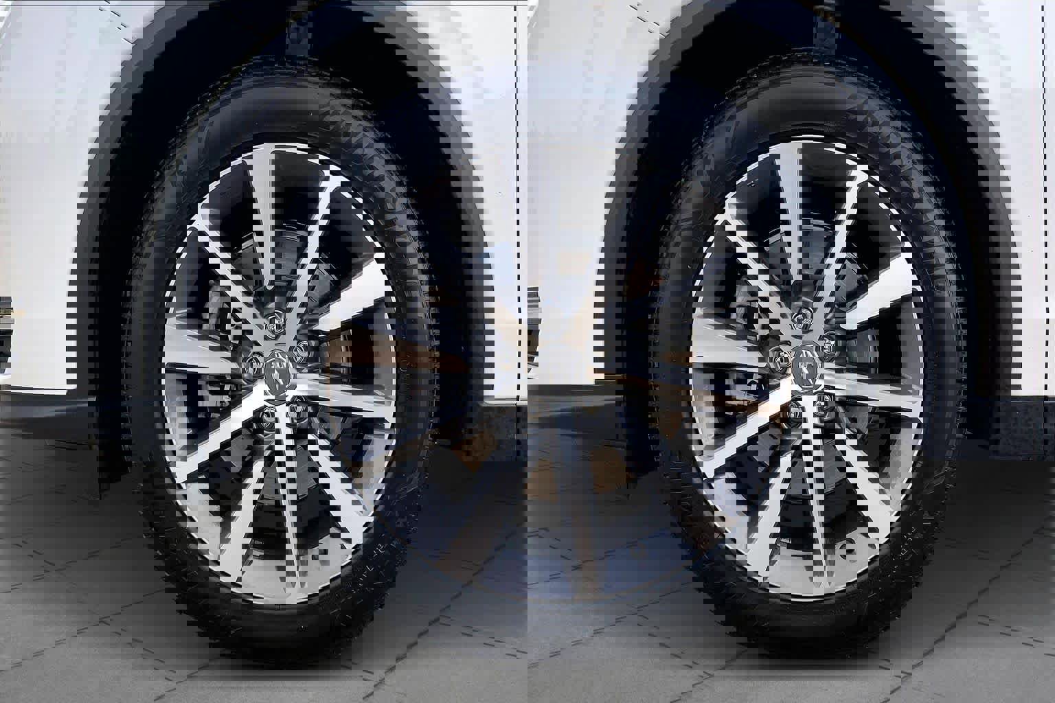 Certified 2025 Acura MDX SH-AWD w/ Technology Package image 9